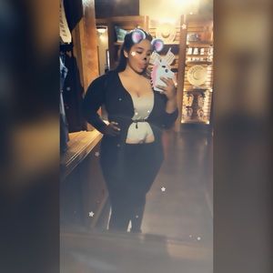 Meet your Posher, Lily